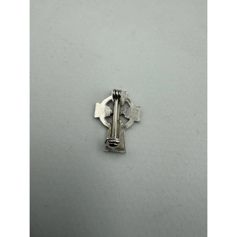 Vintage Celtic Cross Pin Silver Tone‎ Knotwork Religious Irish Brooch 1 Inch